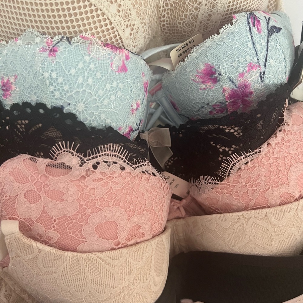 Designer Women's Intimates